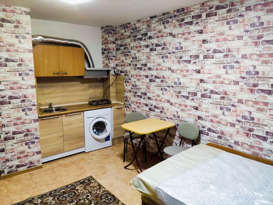 Под наем едностаен