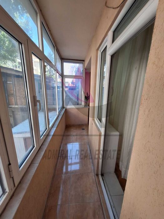 Дава се под наем Тристаен апартамент в Варна, Център - 100 кв.м за 600 € - Снимка #5