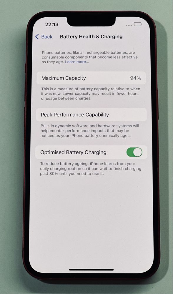 iPhone 13 Red 94% battery