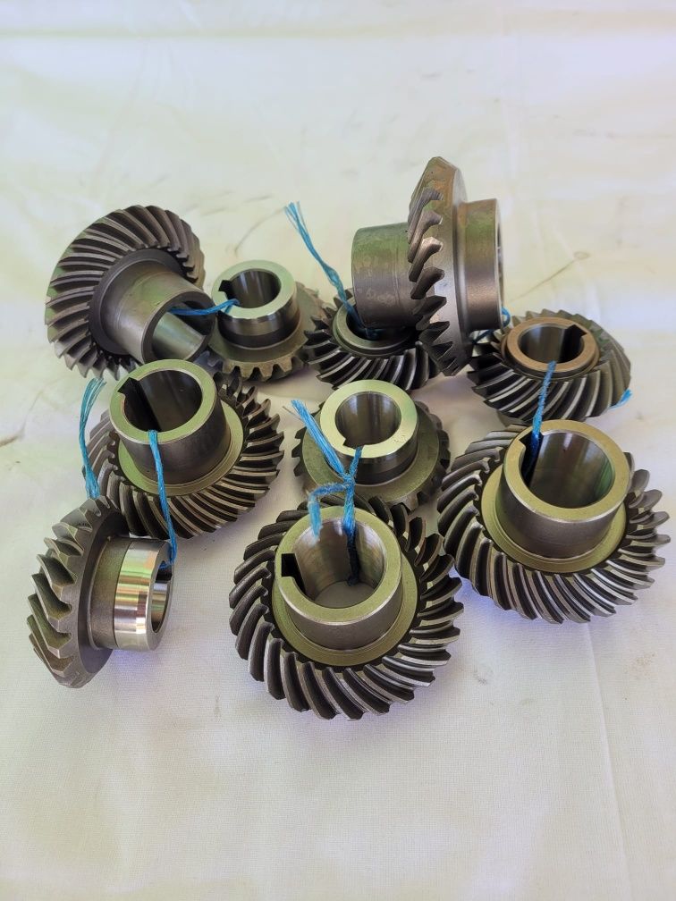 Pinion cositoare Deutz Fhar KM24