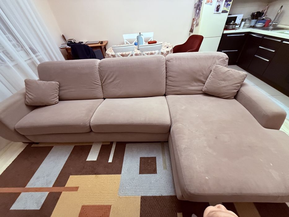 Продам диван для гостиной