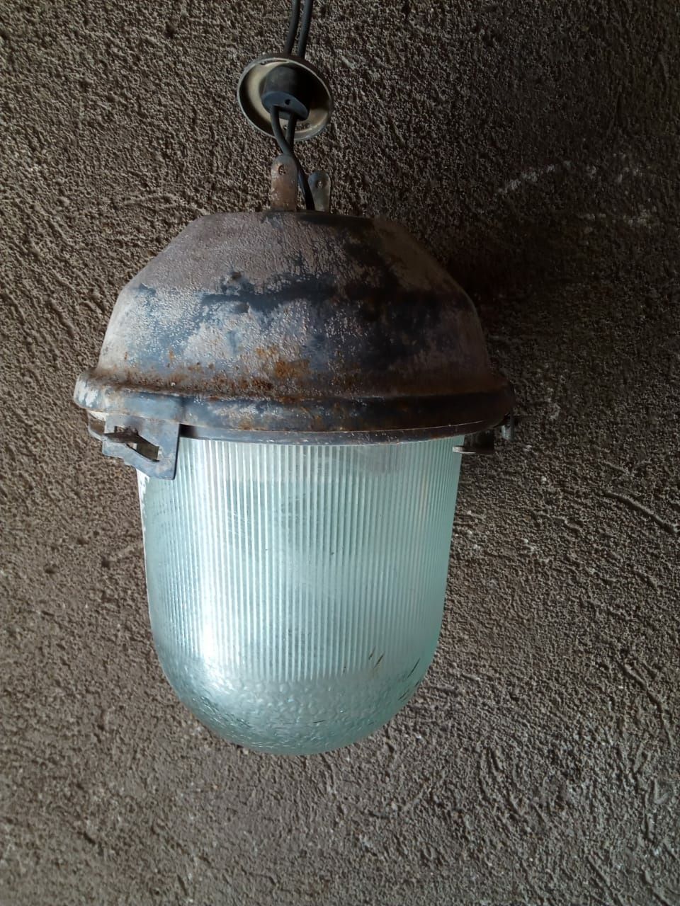 Продам светильник уличный советского производства