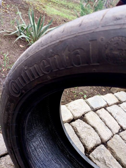 Cauciucuri R18 continental