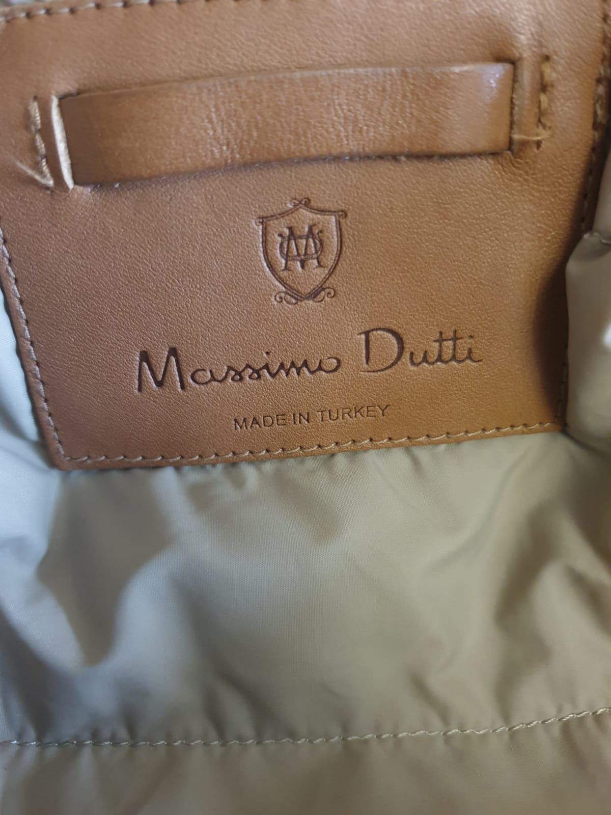 Ветровка мужская Massimo Dutti практически Новая!