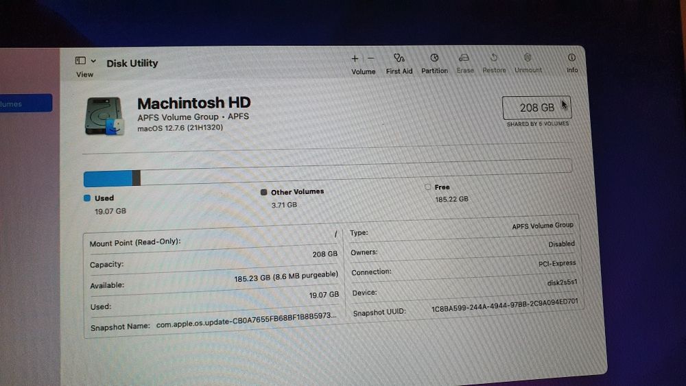 Apple MacBook Air 1.8GHz  i5 -/13 -inch/A1466 - 2012