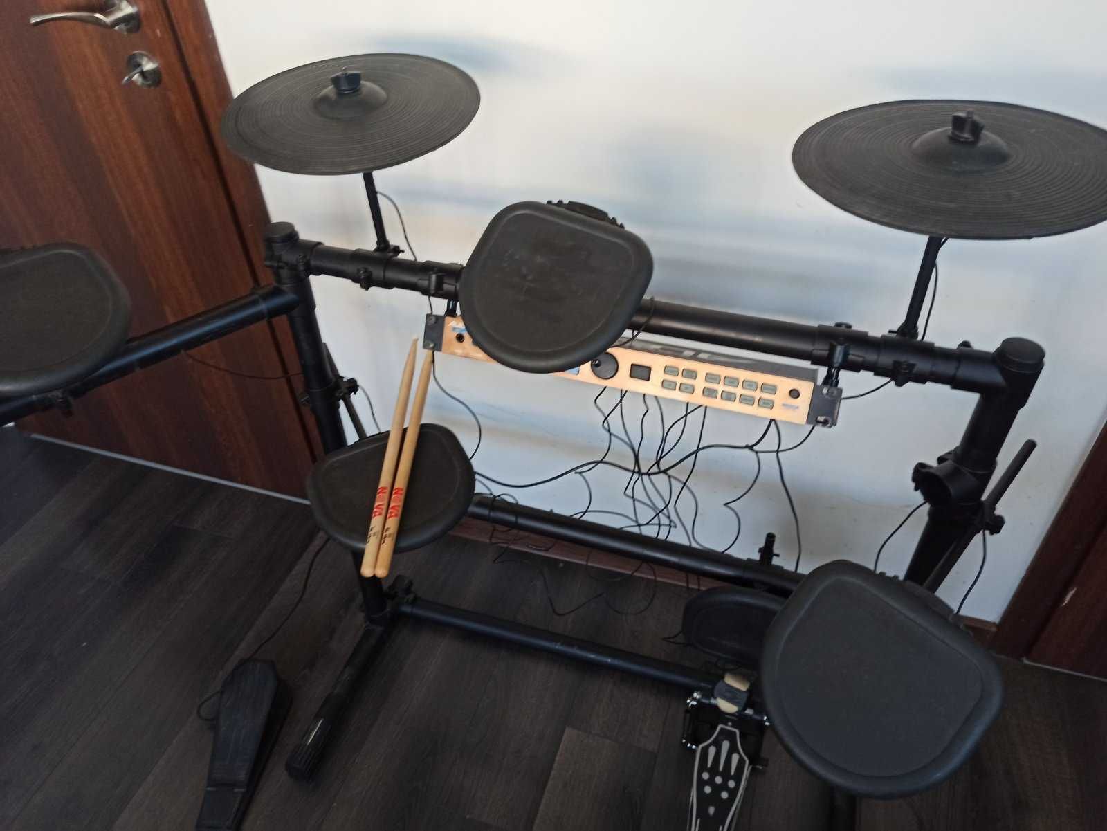 Ел. барабани Alesis DM5 + подарък