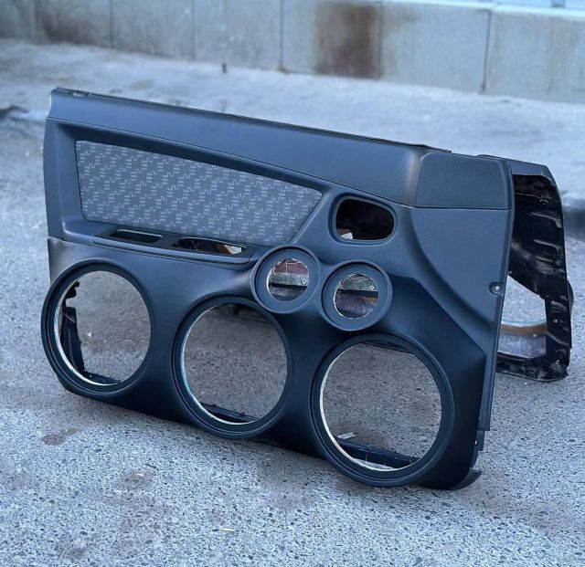 Avtozvuk uchun obshivka yasaberamiz zakazga