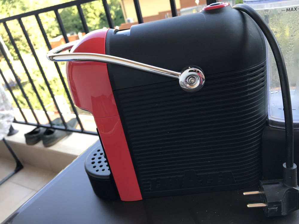 Кафе машина Lavazza mode mio