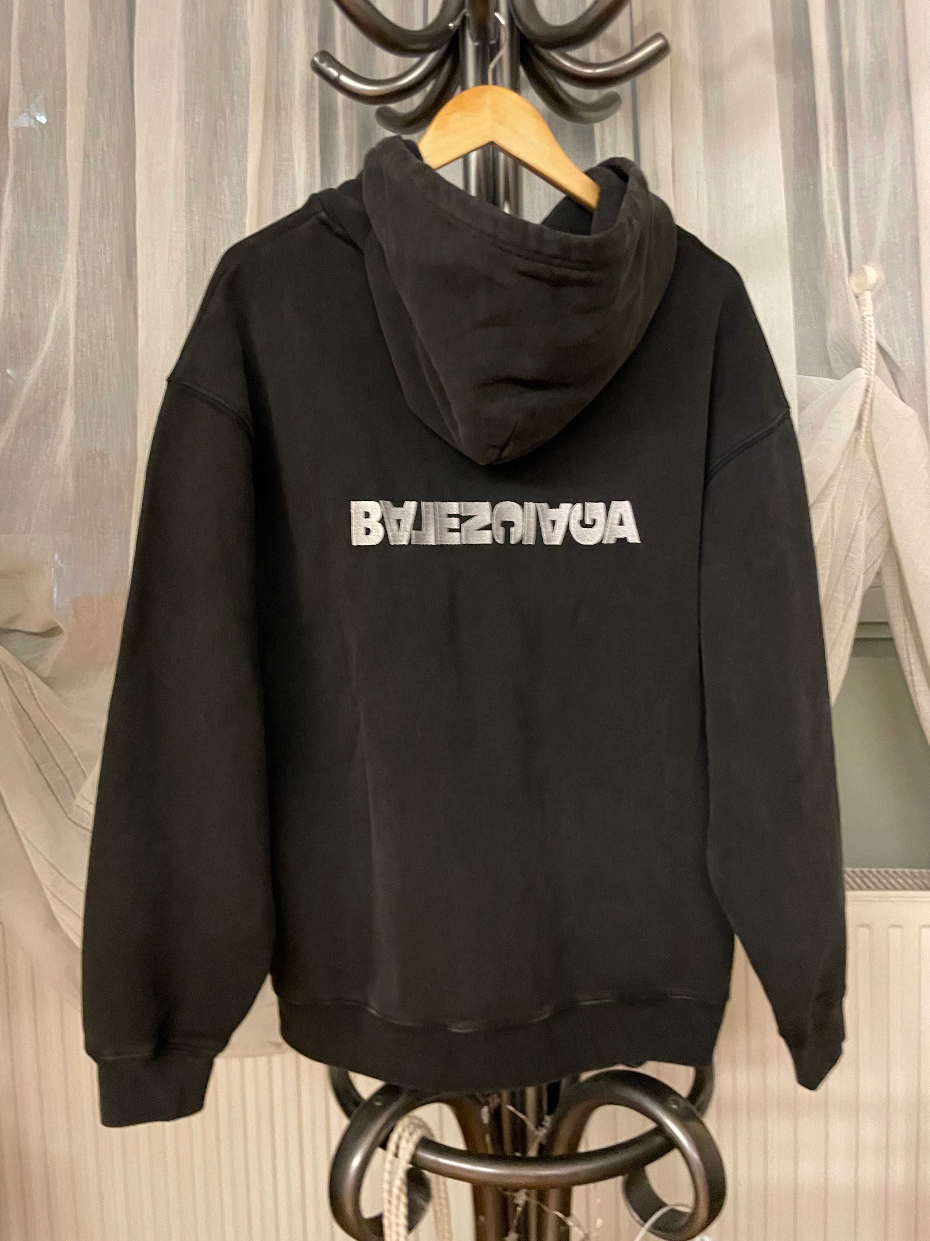 Balenciaga Turn Wide Fit zip-up hoodie