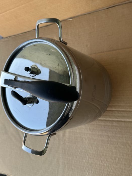 Tенджера под налягане Maxstar - 9 литра