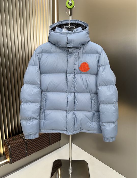 Geaca Moncler colectie noua