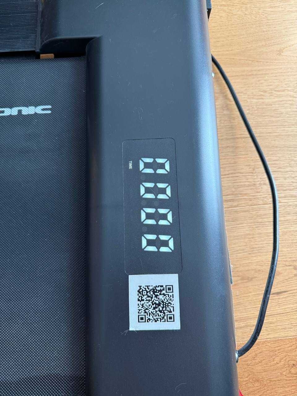Banda de alergat electrica FitTronic® D1100, Viteza pana la 14kmh