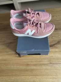 New Balance marimea 37