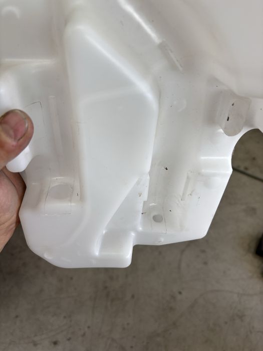 казанче за течност за чистачките vag 5Q0955453R