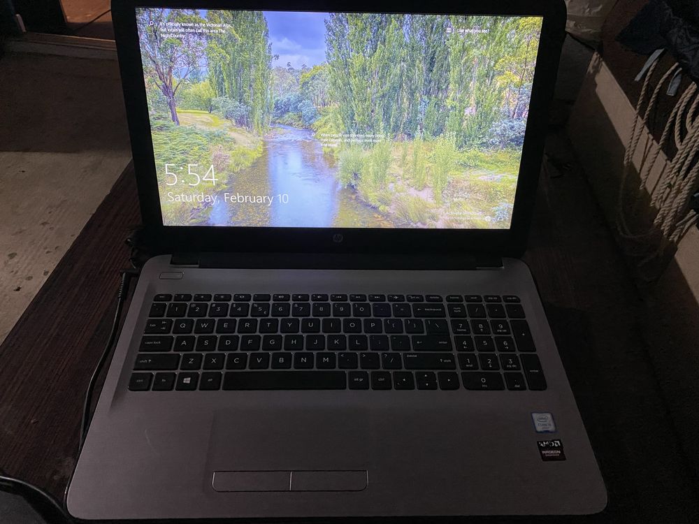 Schimb Vand laptop laptopuri resseleri piese