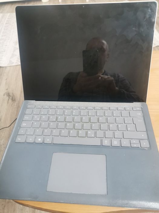 Laptop Surface Microsoft 1769-pentru piese