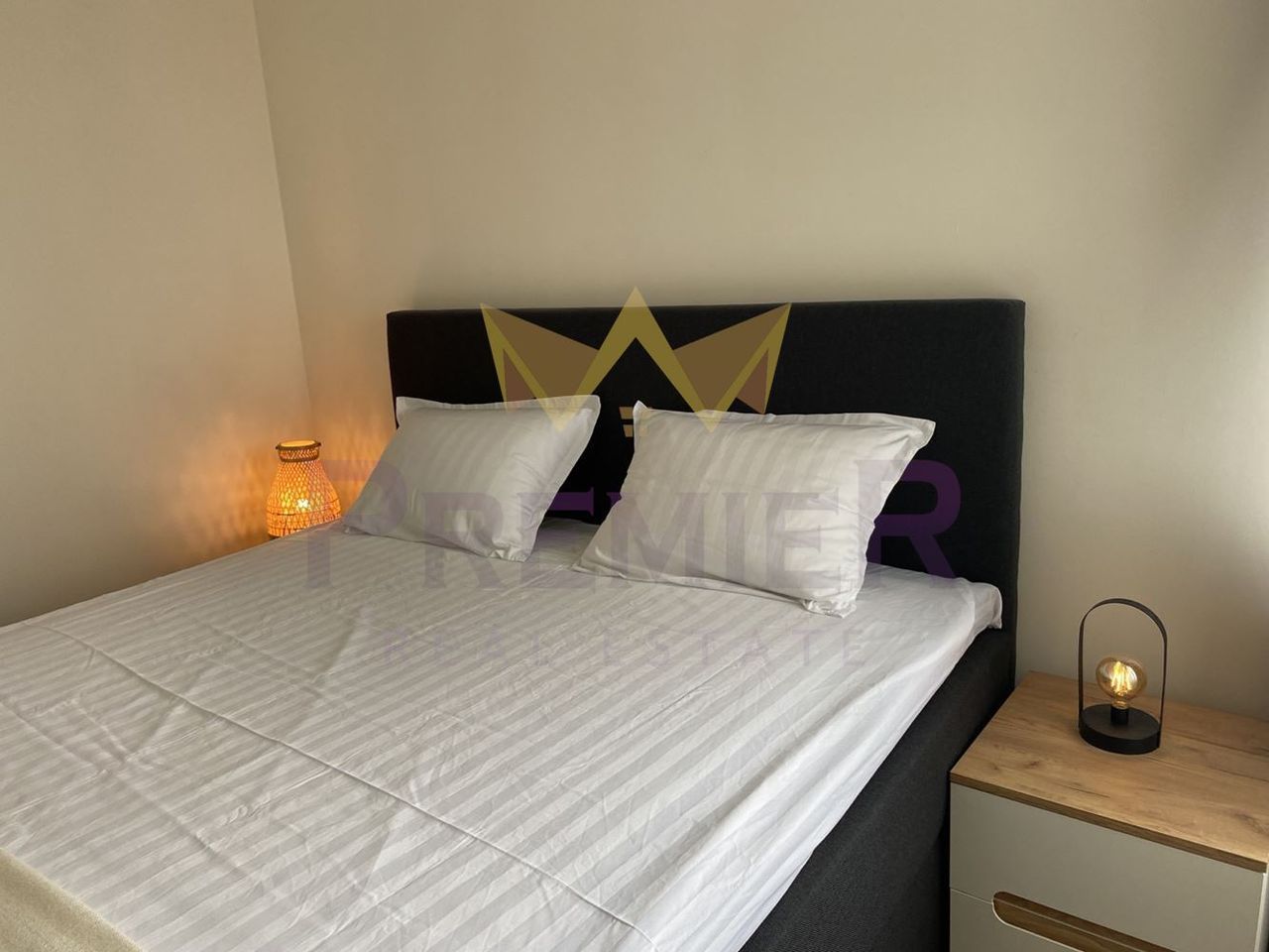 Продава се Двустаен апартамент в Бяла - 61 кв.м за 1279 €/кв.м - Снимка #3