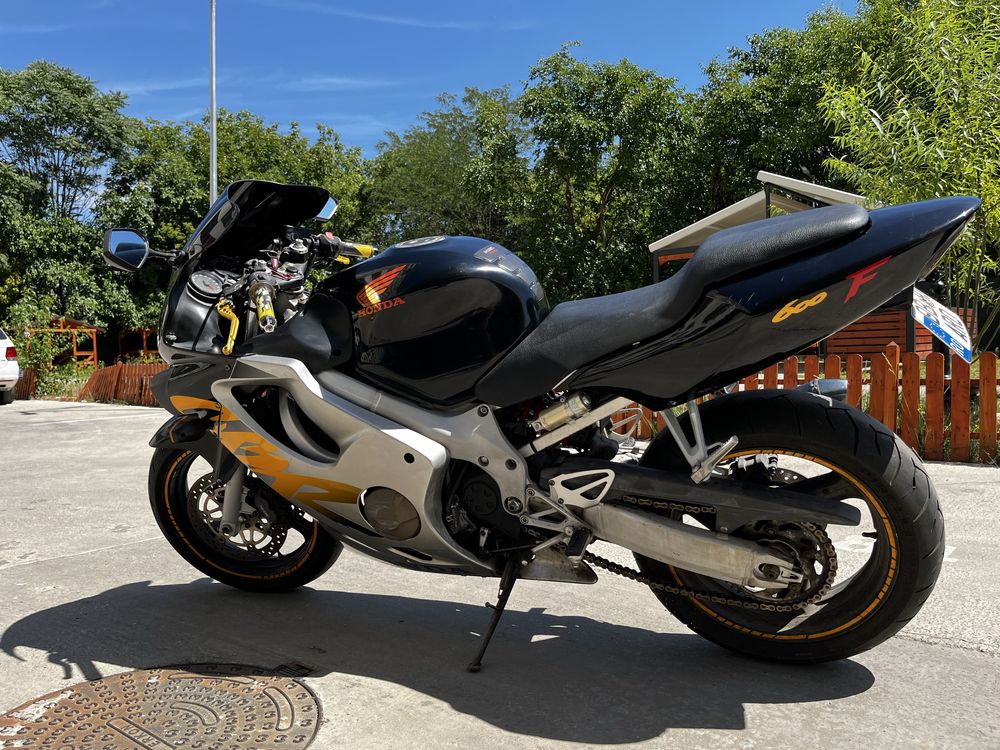 Honda CBR 600 F4