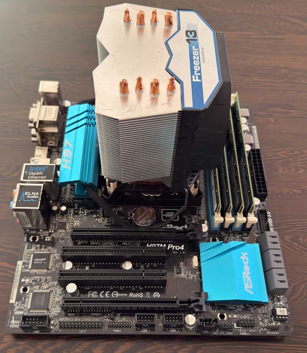 Дъно Дънна платка ASRock H97M, процесор i7 4770, 16gb RAM, охладител