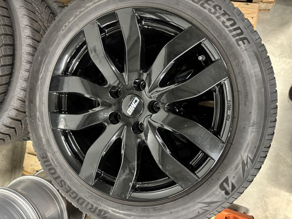 Jante si Anvelope Audi r17