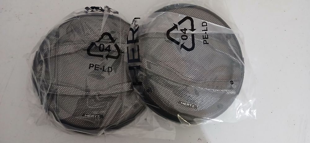 HERTZ калонка сетка сотилади.