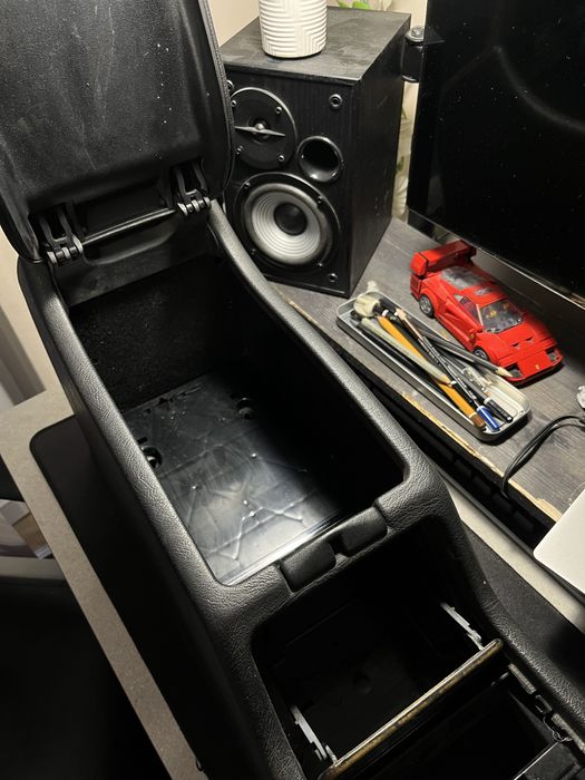 Подлакътник avatgarde W210