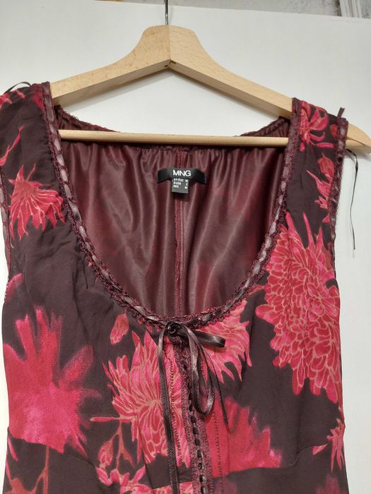 Нежна, женствена рокля Mango за повод S