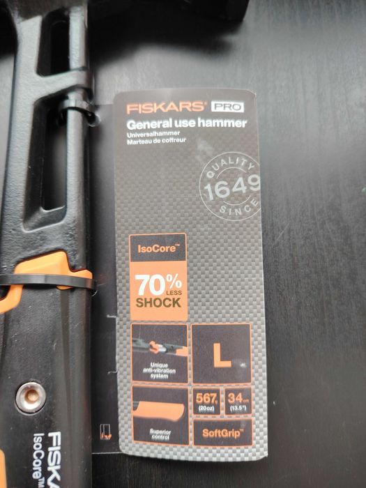 Ciocan Fiskars IsoCore L