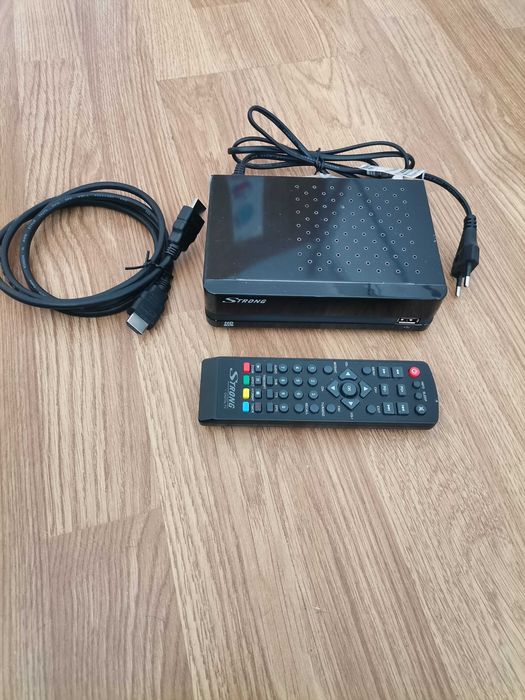TV декодер Strong