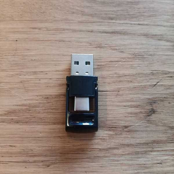 НОВ! Презентатор с USB-C и USB-A приемник, с червен лазерен показалец