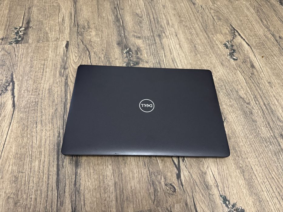 Laptop dell latitude 5300