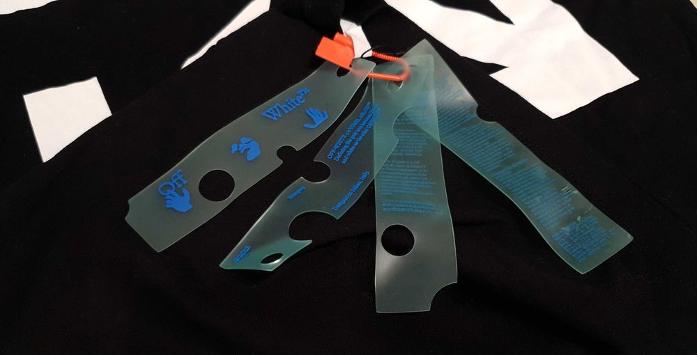 Off-White оригинална тениска