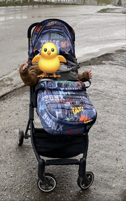 Прогулочная коляска