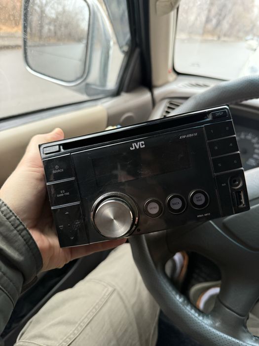 Магнитола JVC  2 DIN USB