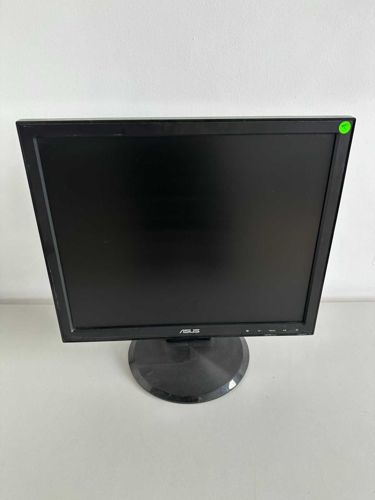 Разпродажба на монитор 19"