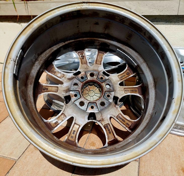 Jante originale BMW seria 1 3 5 x1 x 3 x5  8JX17 EH2 IS46