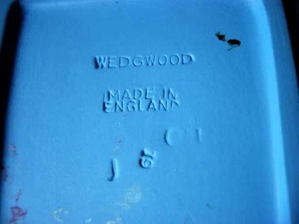 Farfuriuta portelan Wedgewood Jasperware vintage, colectie