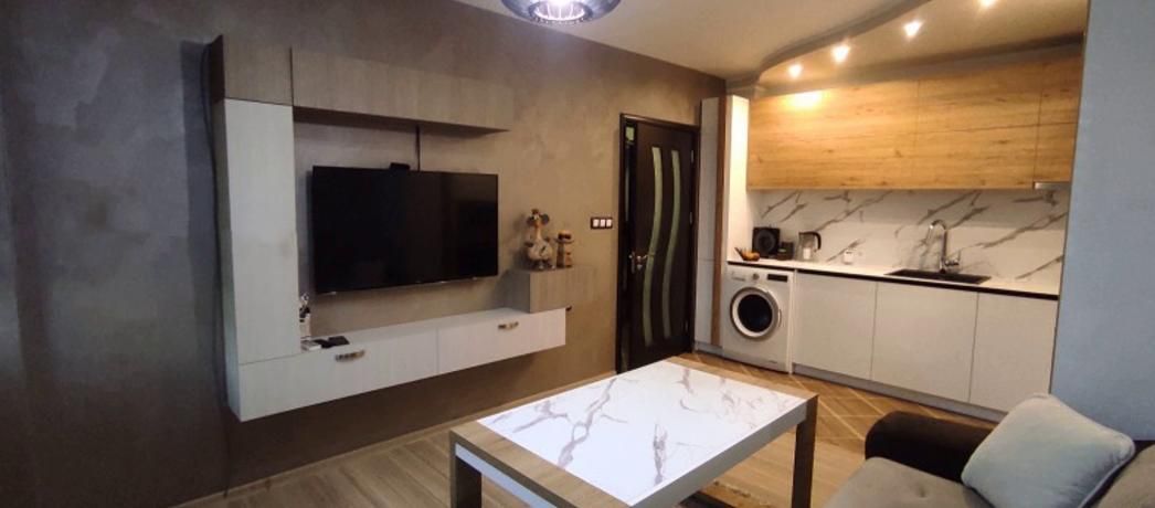 Дава се под наем Двустаен апартамент в Пловдив, Южен - 44 кв.м за 375 € - Снимка #2