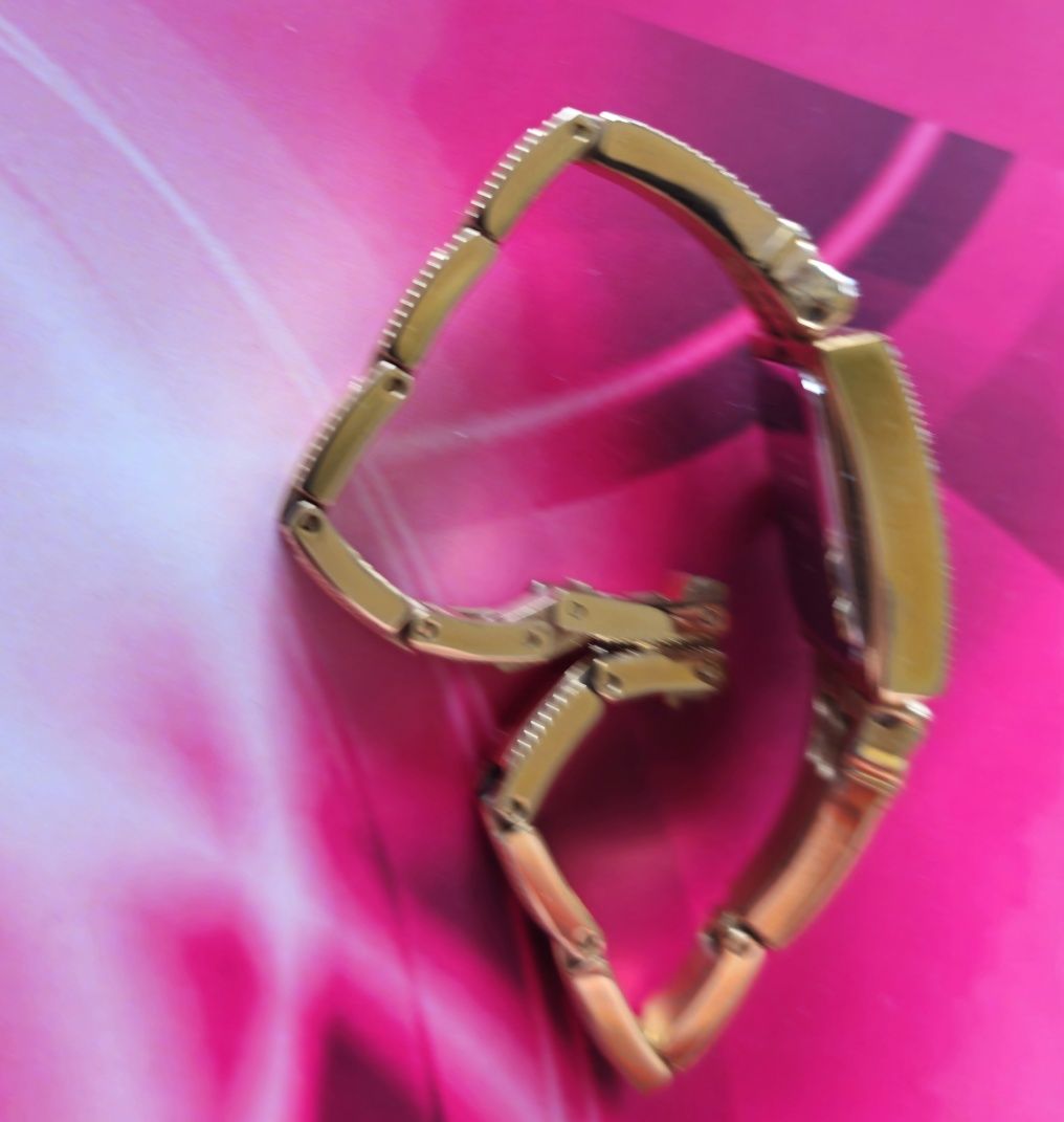 Ceasuri dama D&Gabana si  Guess