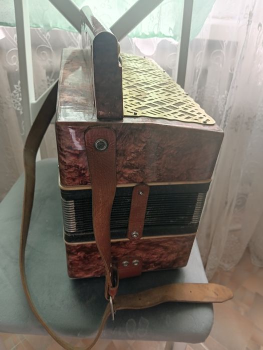 Продаеться гармонь