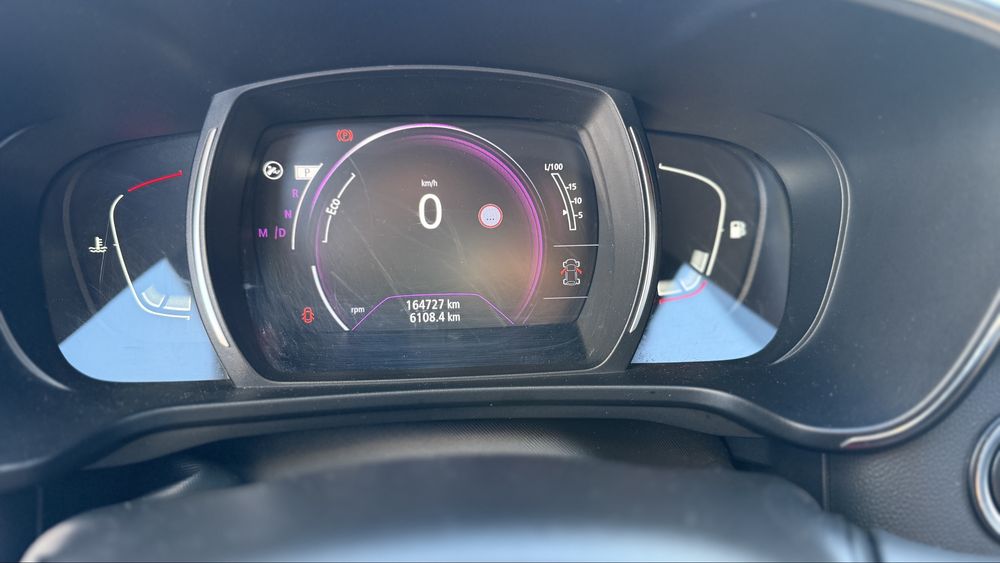 Vand renault kadjar 1.5 automat