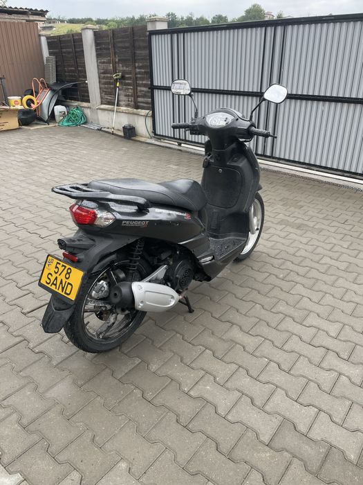 Peugeot tweet 125