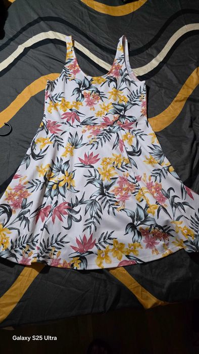 Дамски официални рокли