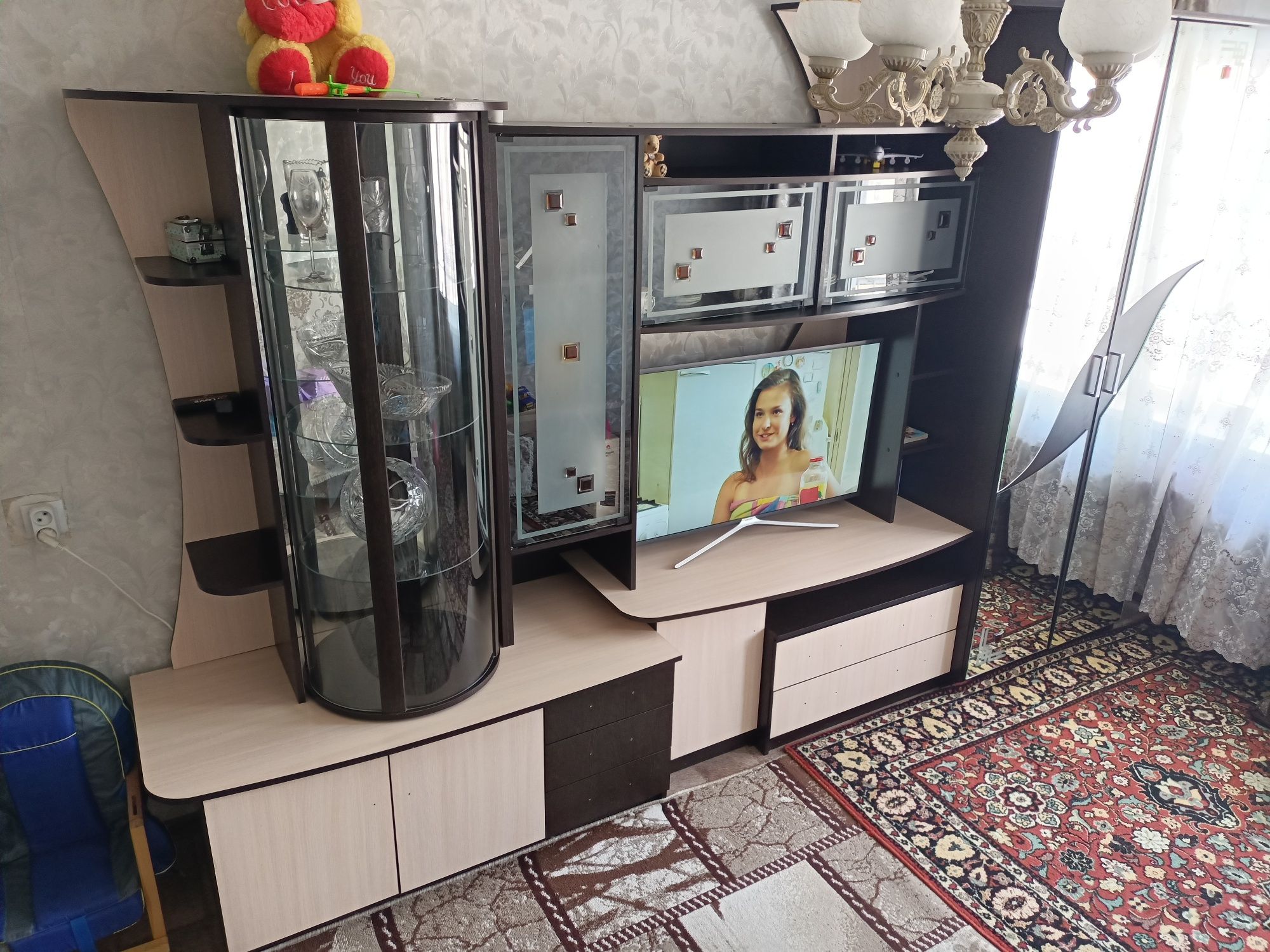 Мебель в гостиную