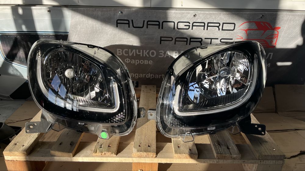 Ляв и десен фар Smart Forfour 2 (2014-2021)