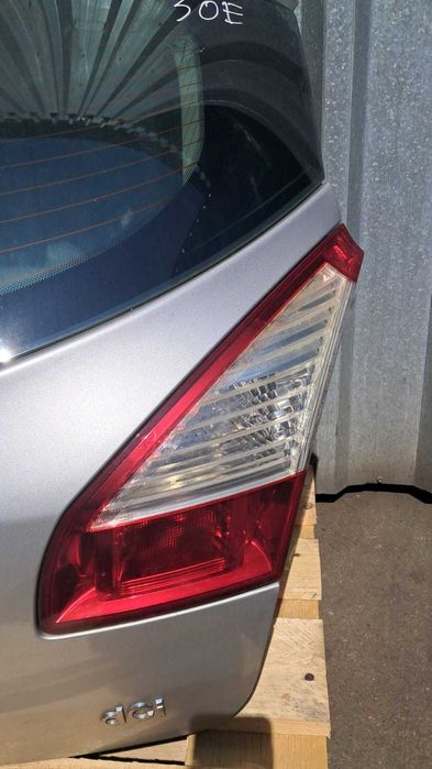 stop dreapta haion Renault Megane 3 hatchback an 2009