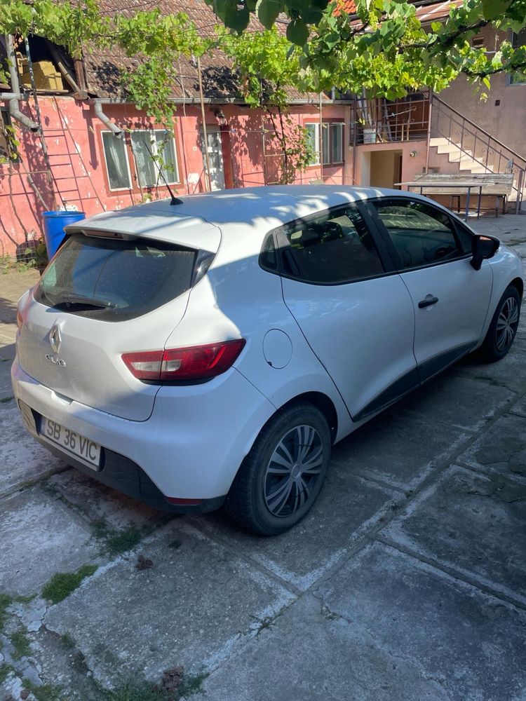 Renault Clio IV benzina proprietar reprezentanta