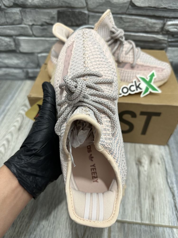 36-45 Yeezy Boost 350 v2 Synth