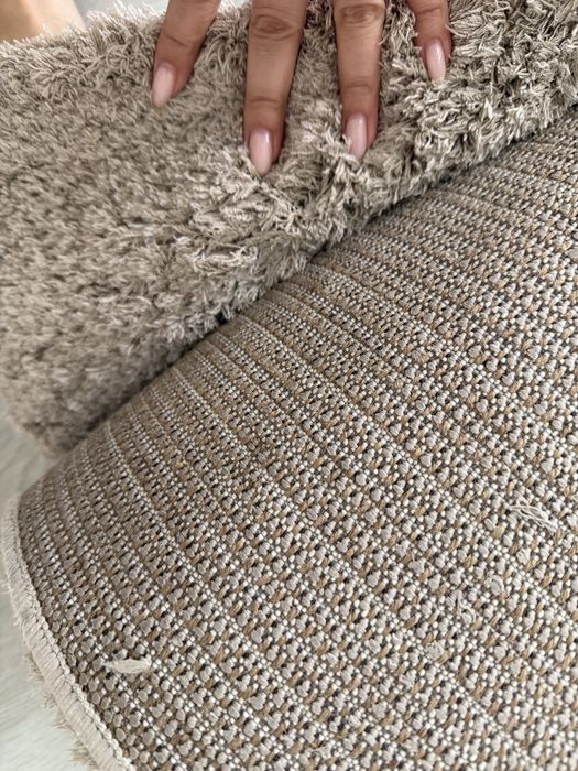 Ковер травка продам с связи перездом