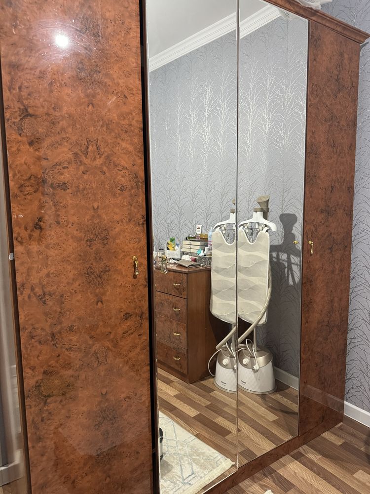 Продам шифоньер дешево!